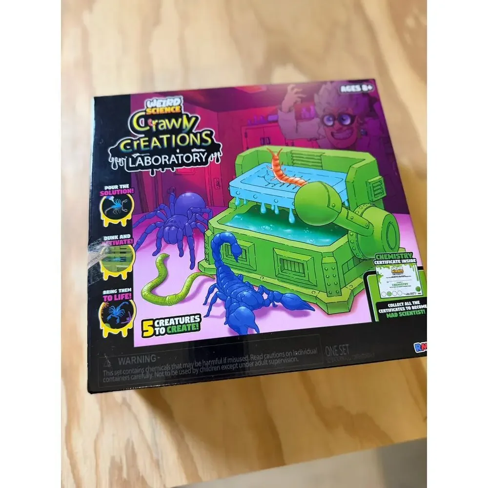 New in‎ Box Weird Science Crawly Creations Laboratory Toy